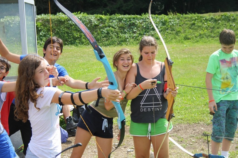 Village Camps International Summer Camp Leysin, Switzerland 2026-08-15 https://www.villagecamps.com/journals_admin/images/713-13-archery (29).jpg